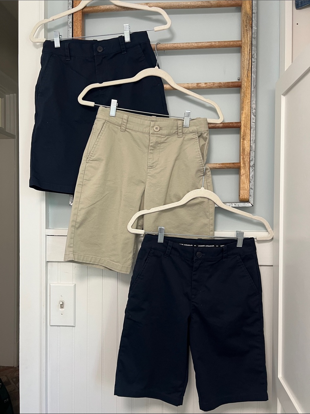 Boys under Armour uniform shorts lot of 3 size 14, navy and khaki